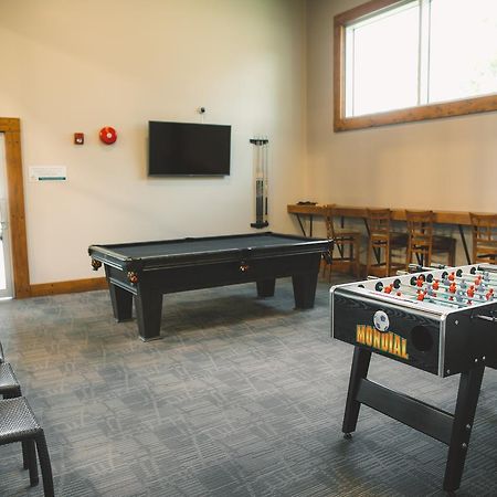 Elkhorn Resort, Spa, And Conference Centre Wasagaming Luaran gambar